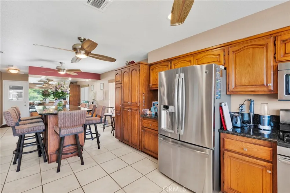 27951 Evergreen Lane Helendale, CA 92342