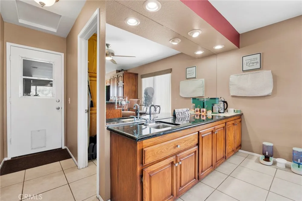 27951 Evergreen Lane Helendale, CA 92342