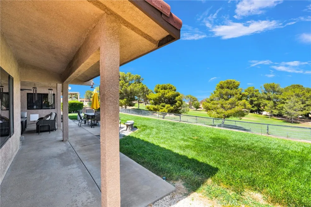 27951 Evergreen Lane Helendale, CA 92342