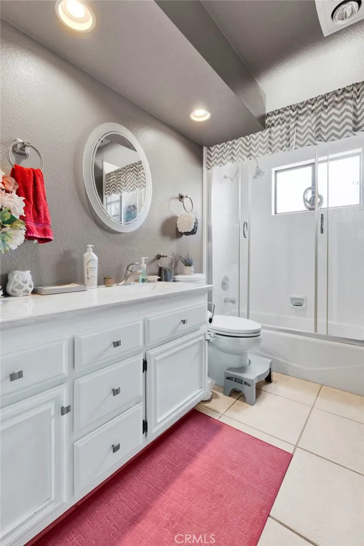 27951 Evergreen Lane Helendale, CA 92342
