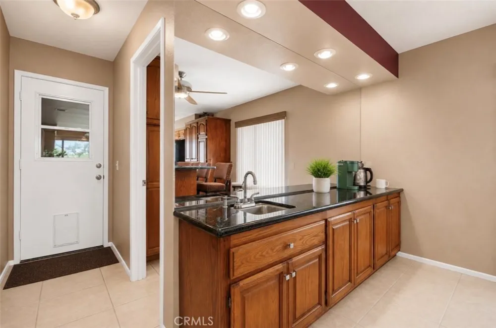 27951 Evergreen Lane Helendale, CA 92342