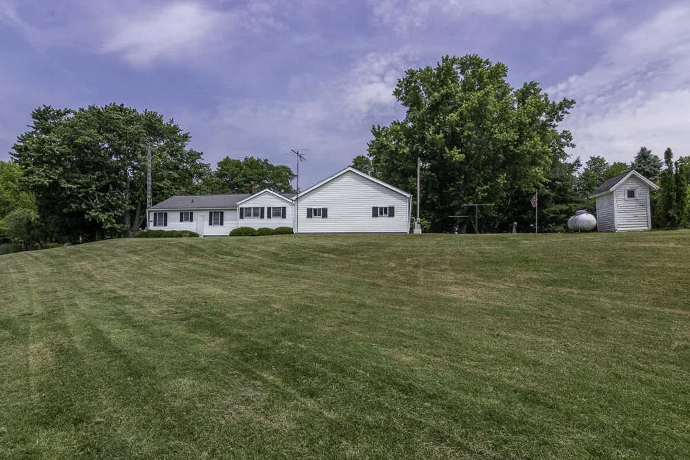 6125 W X Y AVENUE Schoolcraft, MI 49087