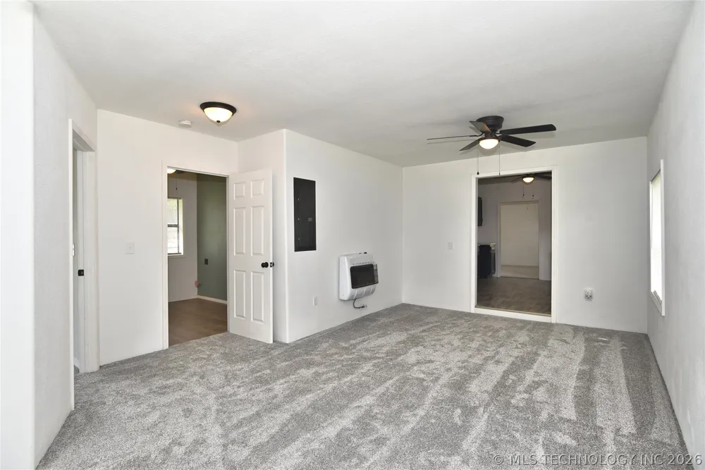 611 E 4th Street Claremore, OK 74017