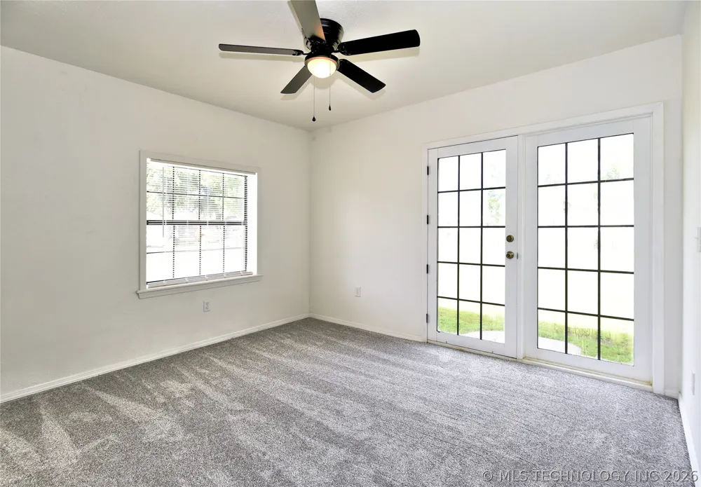 611 E 4th Street Claremore, OK 74017