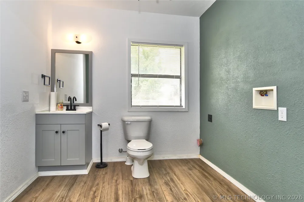 611 E 4th Street Claremore, OK 74017