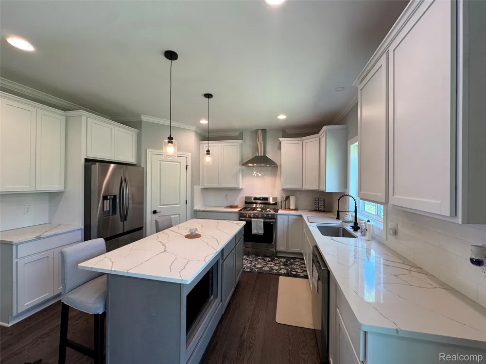 6149 Woodridge Lane Grand Blanc Charter Township, MI 48439