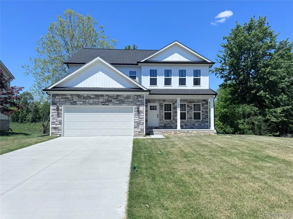 6149 Woodridge Lane Grand Blanc Charter Township, MI 48439
