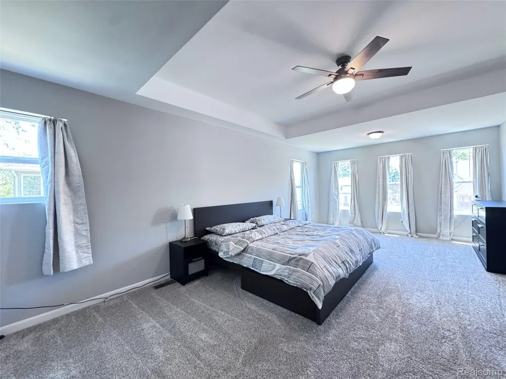 6149 Woodridge Lane Grand Blanc Charter Township, MI 48439