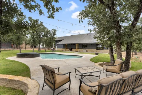 9175 Mc Arthur Court