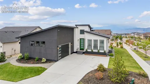 10276 Kentwood Drive