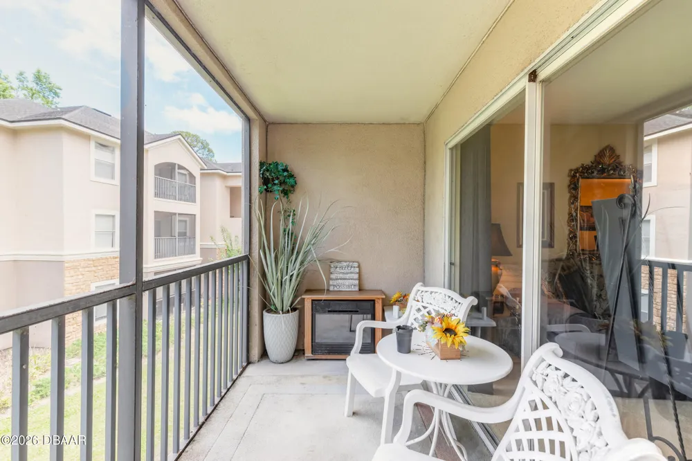 940 Village Trail #2-208 Port Orange, FL 32127