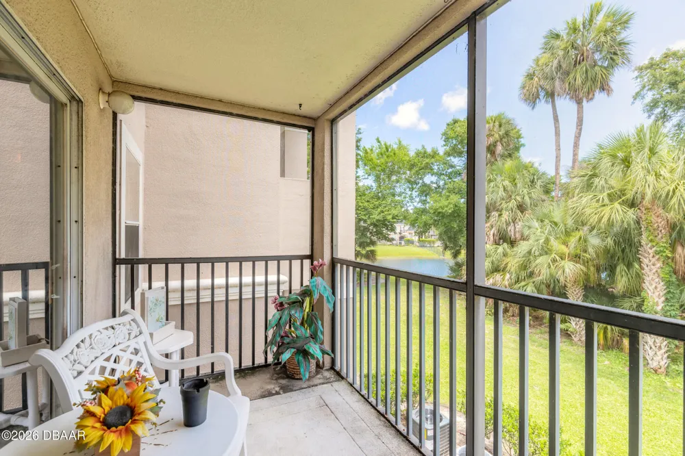 940 Village Trail #2-208 Port Orange, FL 32127