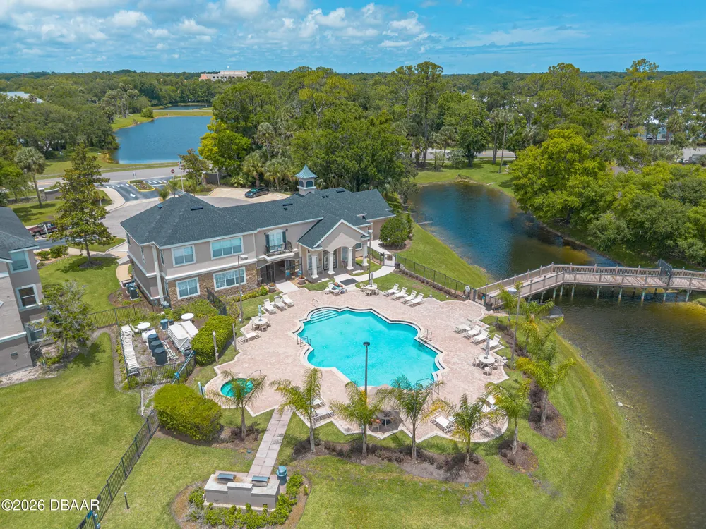940 Village Trail #2-208 Port Orange, FL 32127
