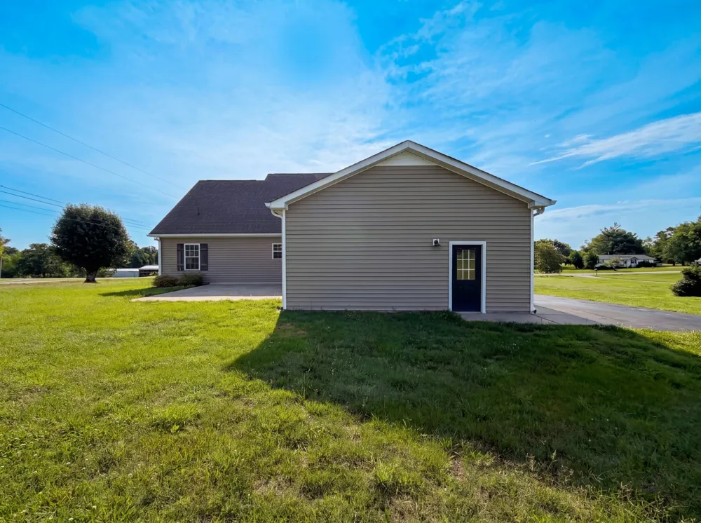 131 Mitchell Rd Portland, TN 37148