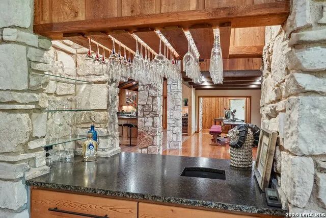 722 W Lacey Oaks Parkway Kerrville, TX 78028