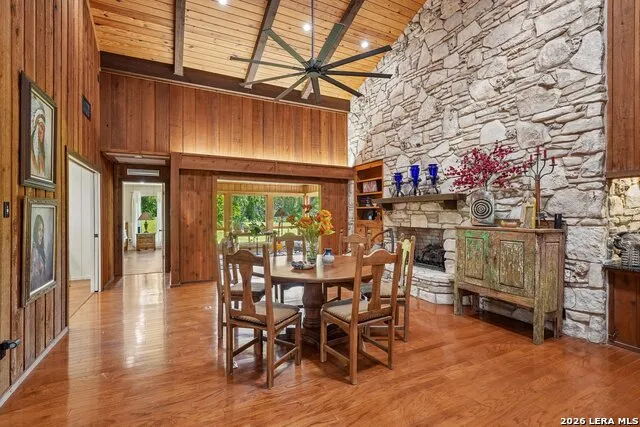 722 W Lacey Oaks Parkway Kerrville, TX 78028
