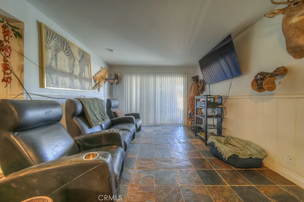 59145 Roger Anza, CA 92539