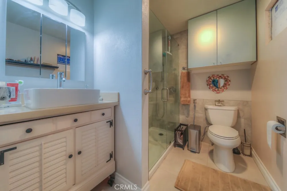 59145 Roger Anza, CA 92539