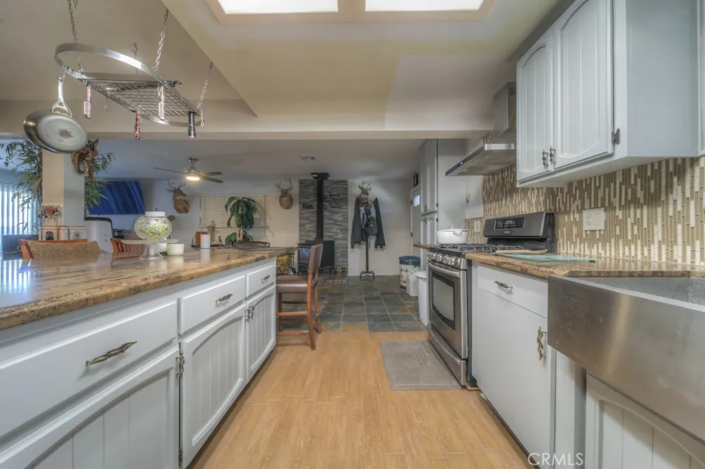 59145 Roger Anza, CA 92539