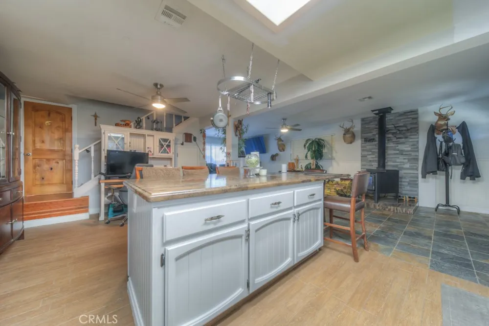59145 Roger Anza, CA 92539