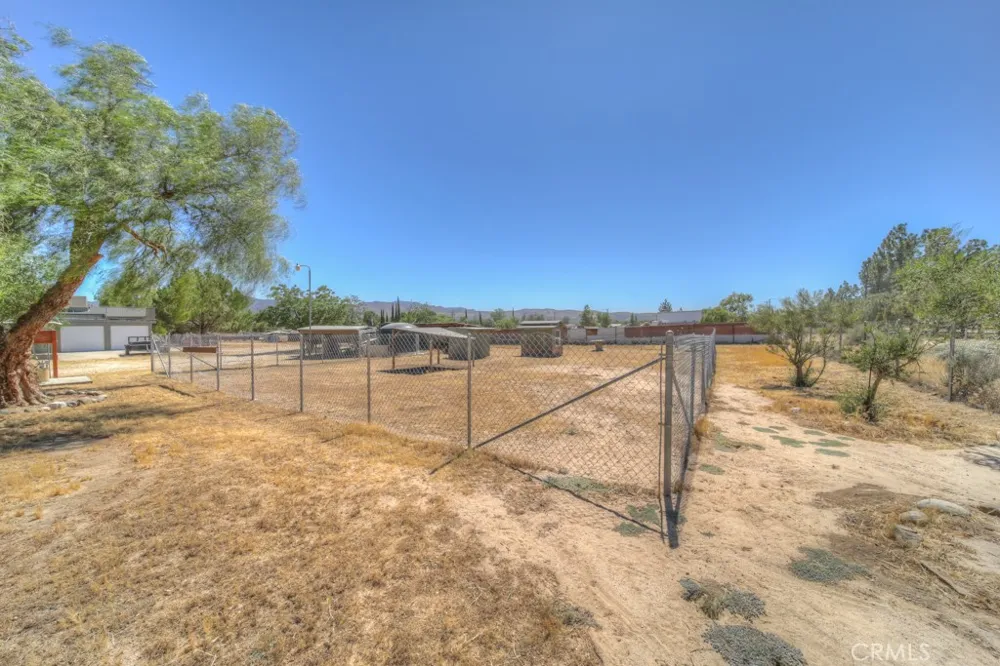 59145 Roger Anza, CA 92539