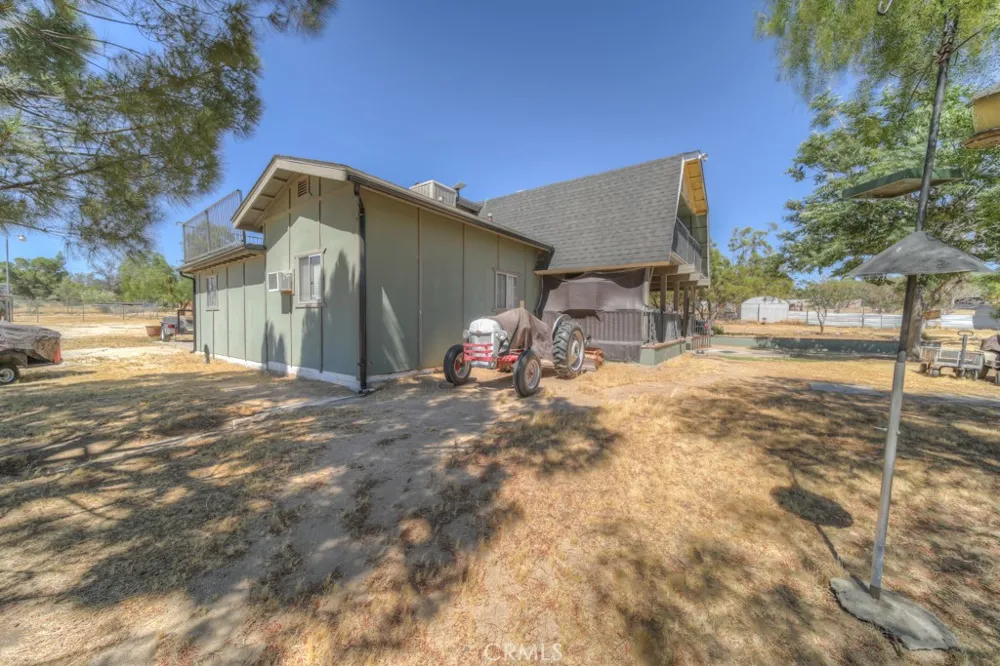 59145 Roger Anza, CA 92539