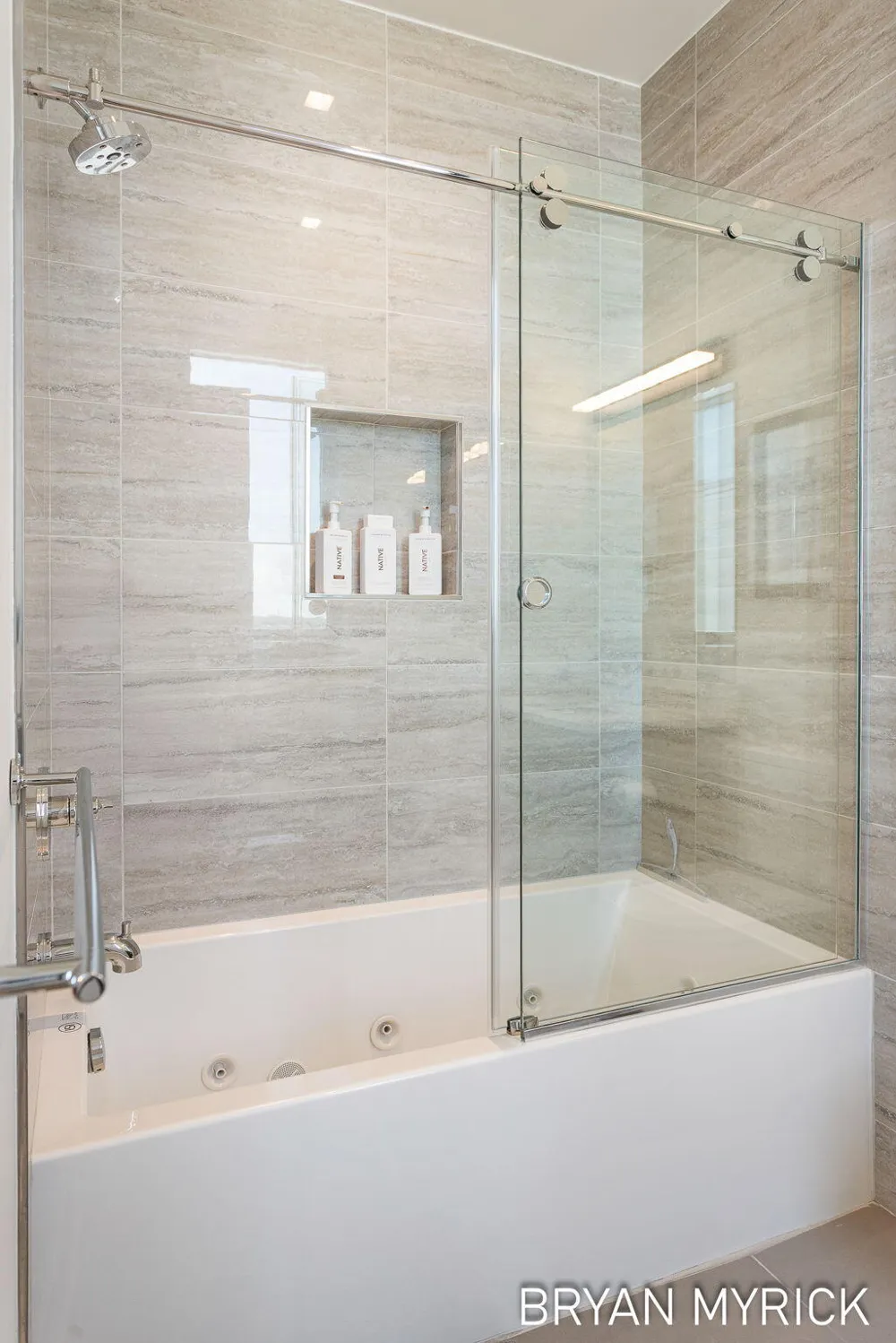 159 S River Avenue #505 Holland City, MI 49423