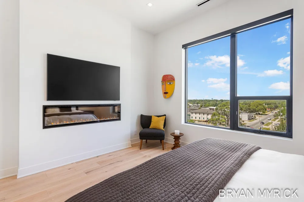 159 S River Avenue #505 Holland City, MI 49423