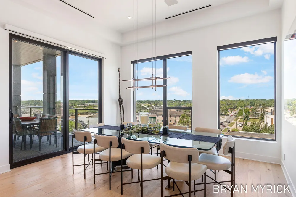 159 S River Avenue #505 Holland City, MI 49423