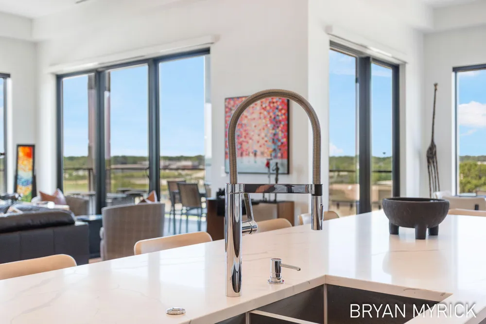159 S River Avenue #505 Holland City, MI 49423