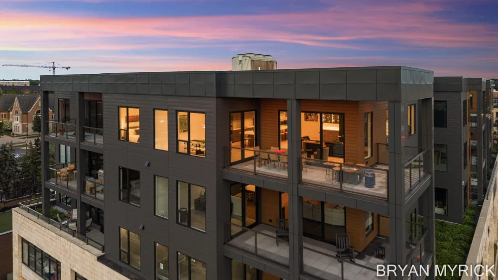 159 S River Avenue #505 Holland City, MI 49423