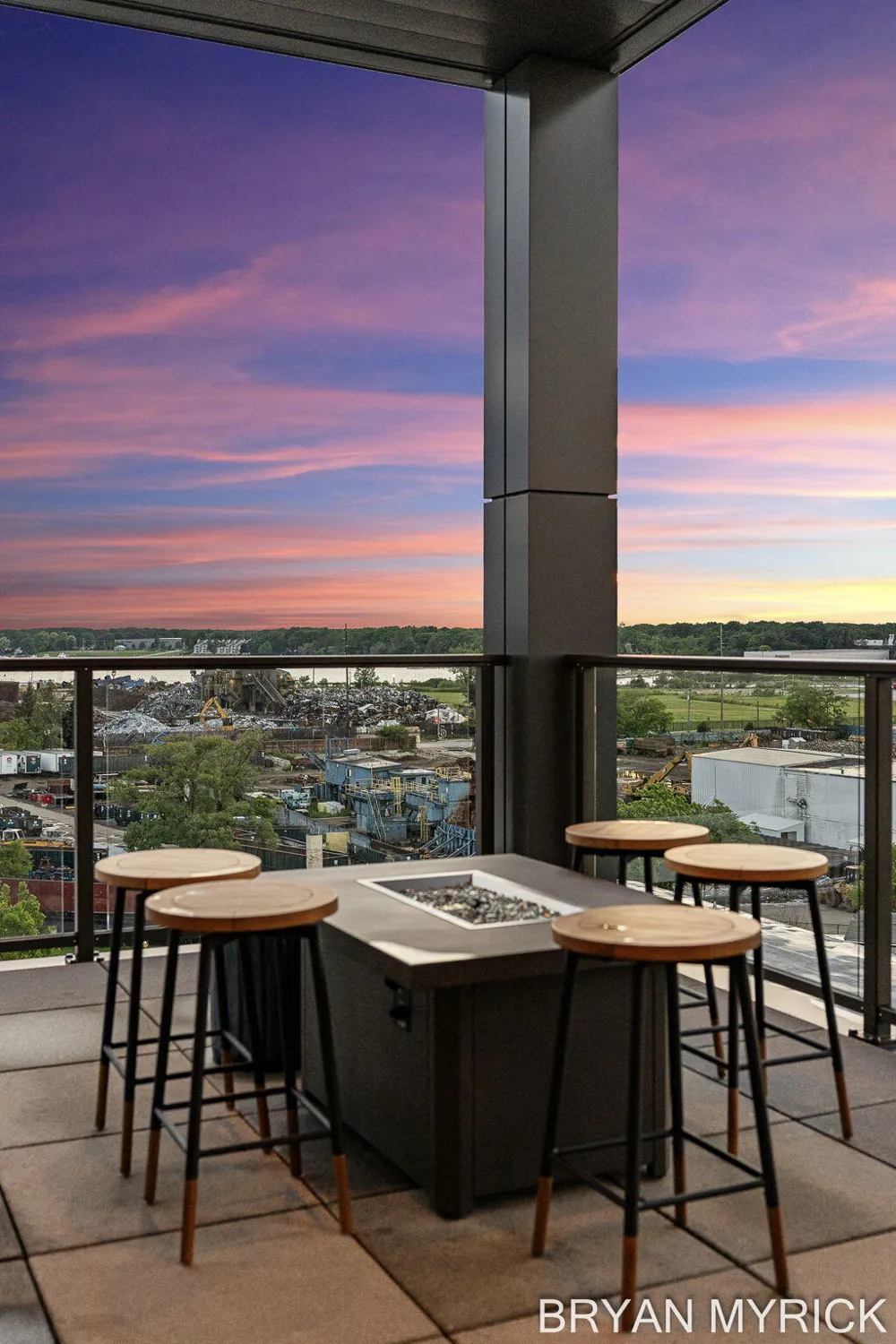 159 S River Avenue #505 Holland City, MI 49423