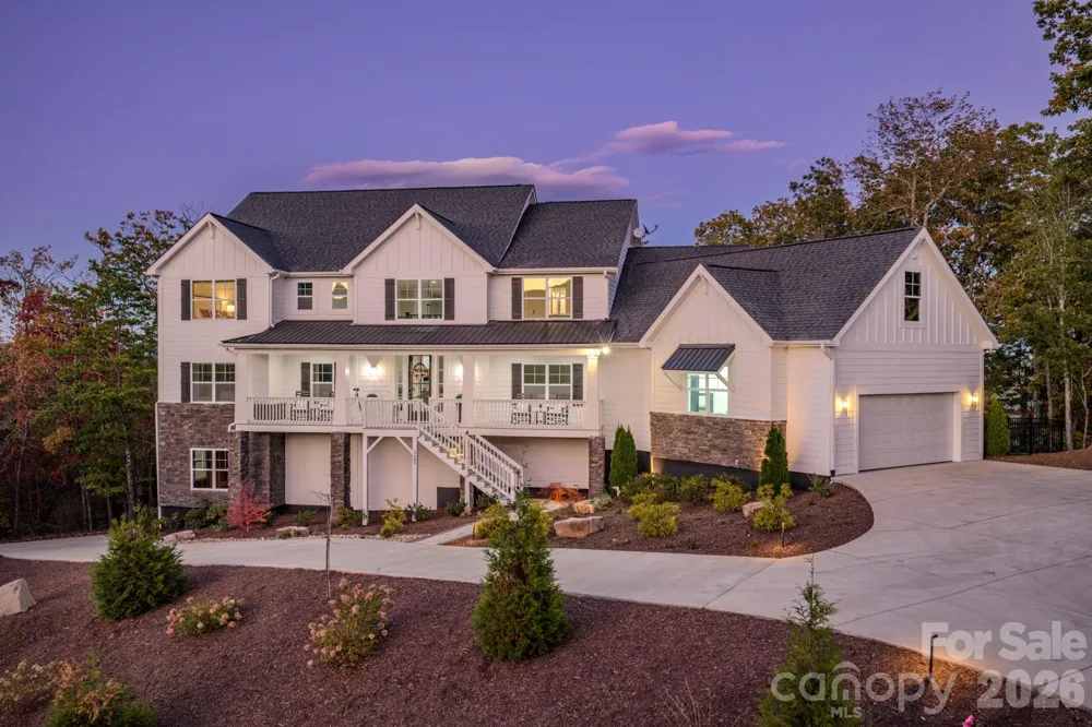 2488 Catawba Falls Parkway Black Mountain, NC 28711