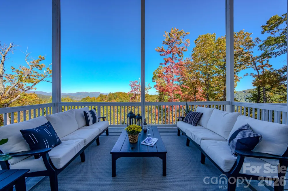 2488 Catawba Falls Parkway Black Mountain, NC 28711