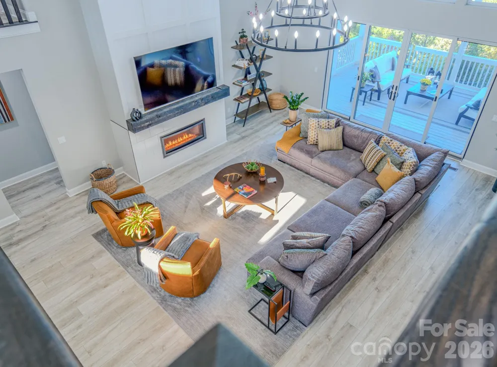 2488 Catawba Falls Parkway Black Mountain, NC 28711