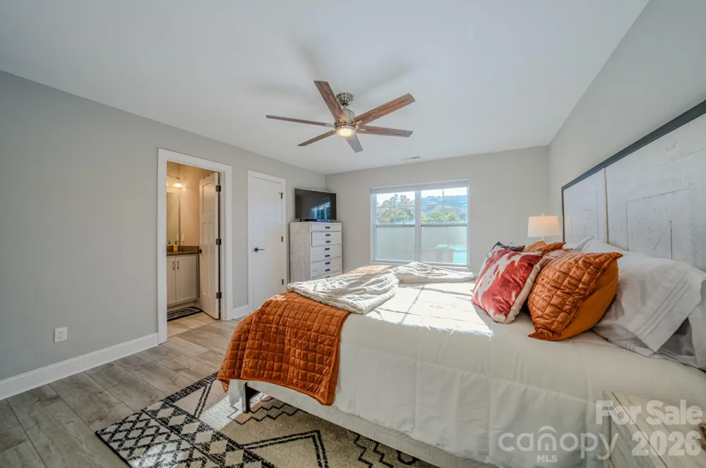 2488 Catawba Falls Parkway Black Mountain, NC 28711