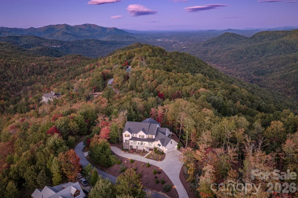 2488 Catawba Falls Parkway Black Mountain, NC 28711
