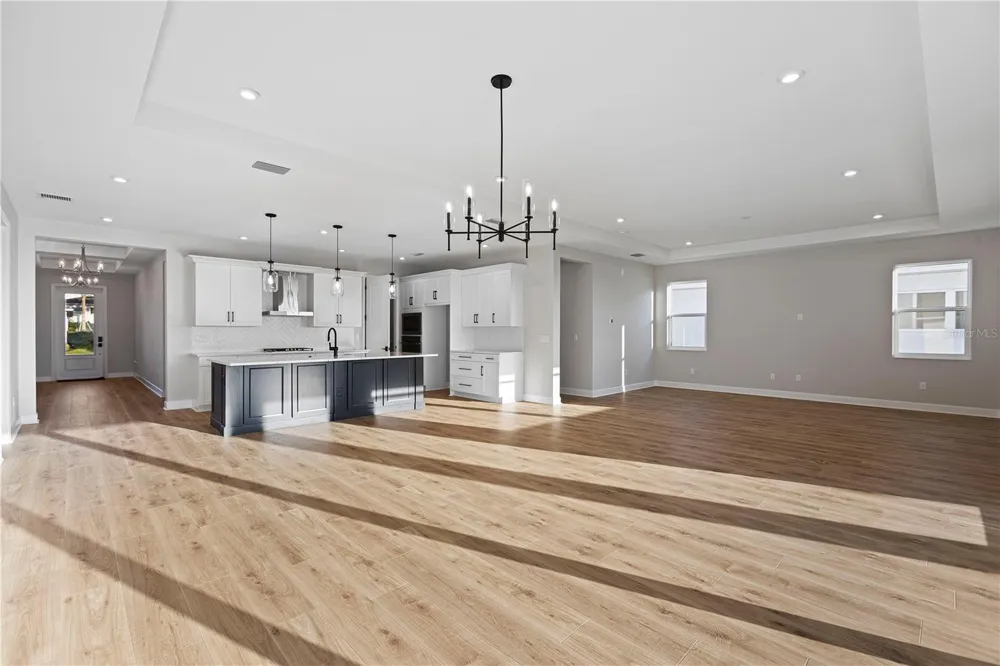 1617 BELLAGIO LOOP Tavares, FL 32778