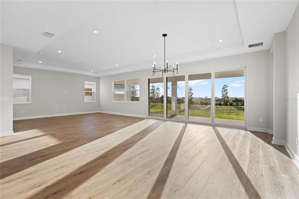1617 BELLAGIO LOOP Tavares, FL 32778