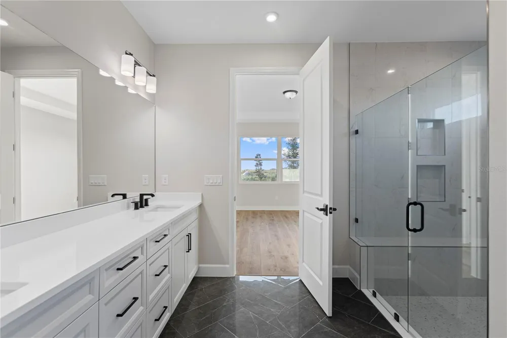 1617 BELLAGIO LOOP Tavares, FL 32778