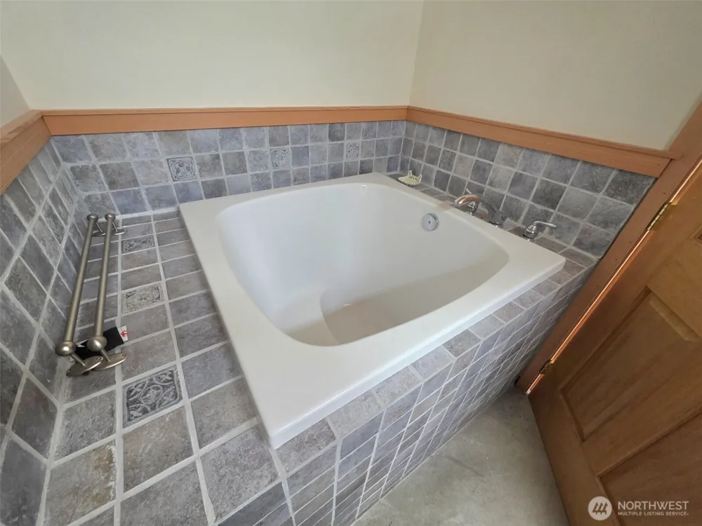 17743 Clear Lake Boulevard SE Yelm, WA 98597