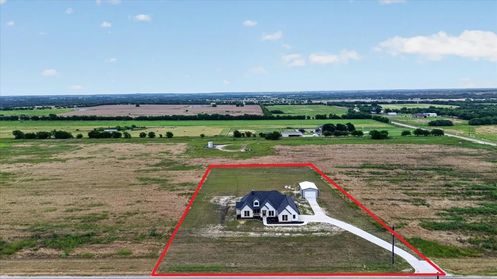 12262 Fm 1384 Justin, TX 76247