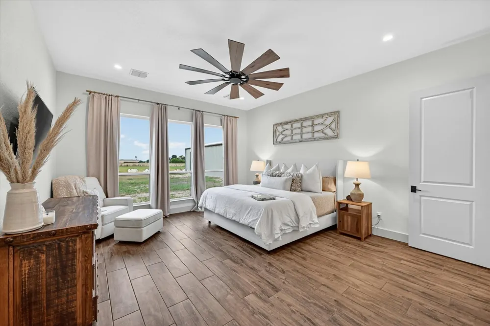 12262 Fm 1384 Justin, TX 76247