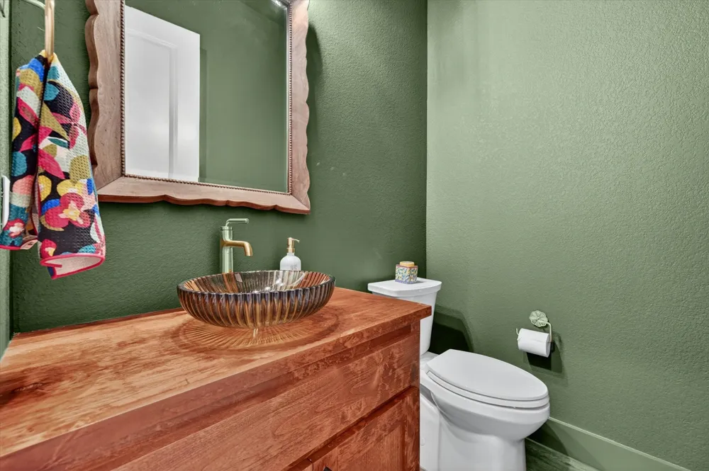 12262 Fm 1384 Justin, TX 76247