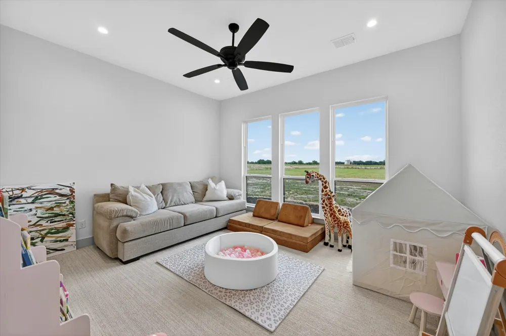 12262 Fm 1384 Justin, TX 76247