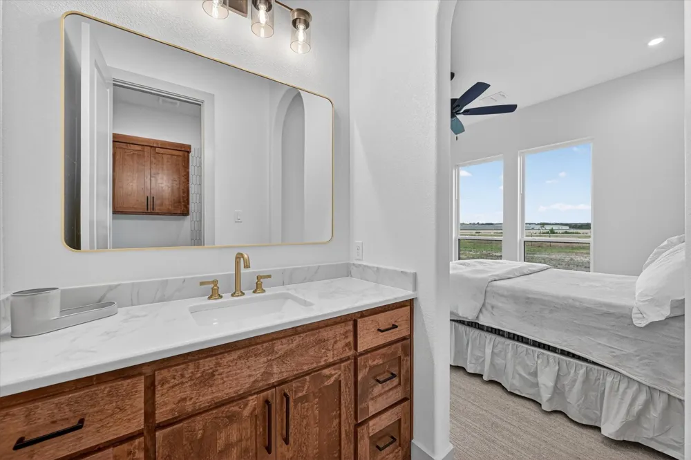 12262 Fm 1384 Justin, TX 76247