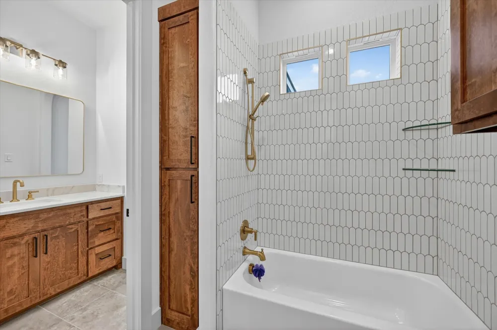 12262 Fm 1384 Justin, TX 76247