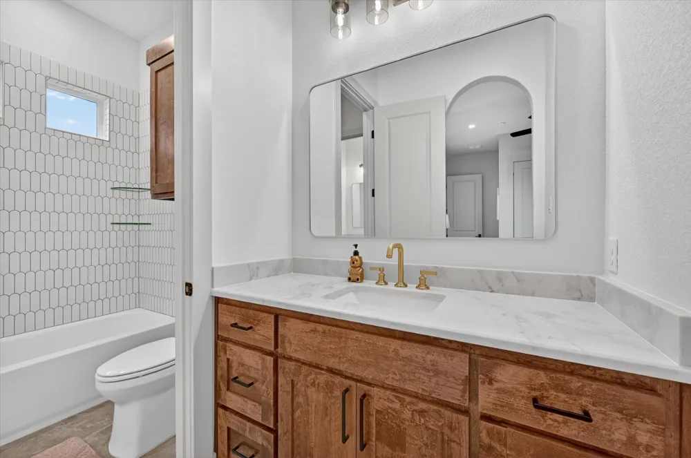 12262 Fm 1384 Justin, TX 76247