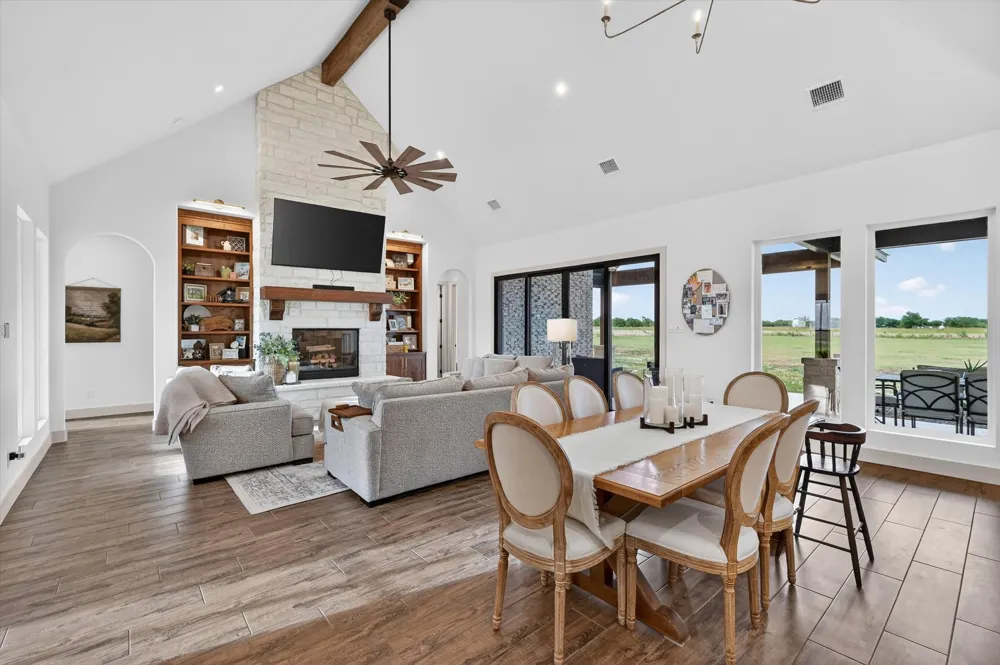 12262 Fm 1384 Justin, TX 76247