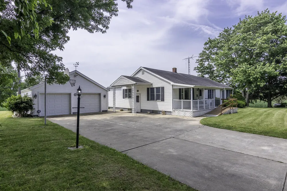 6125 W X Y AVENUE Prairie Ronde Township, MI 49087